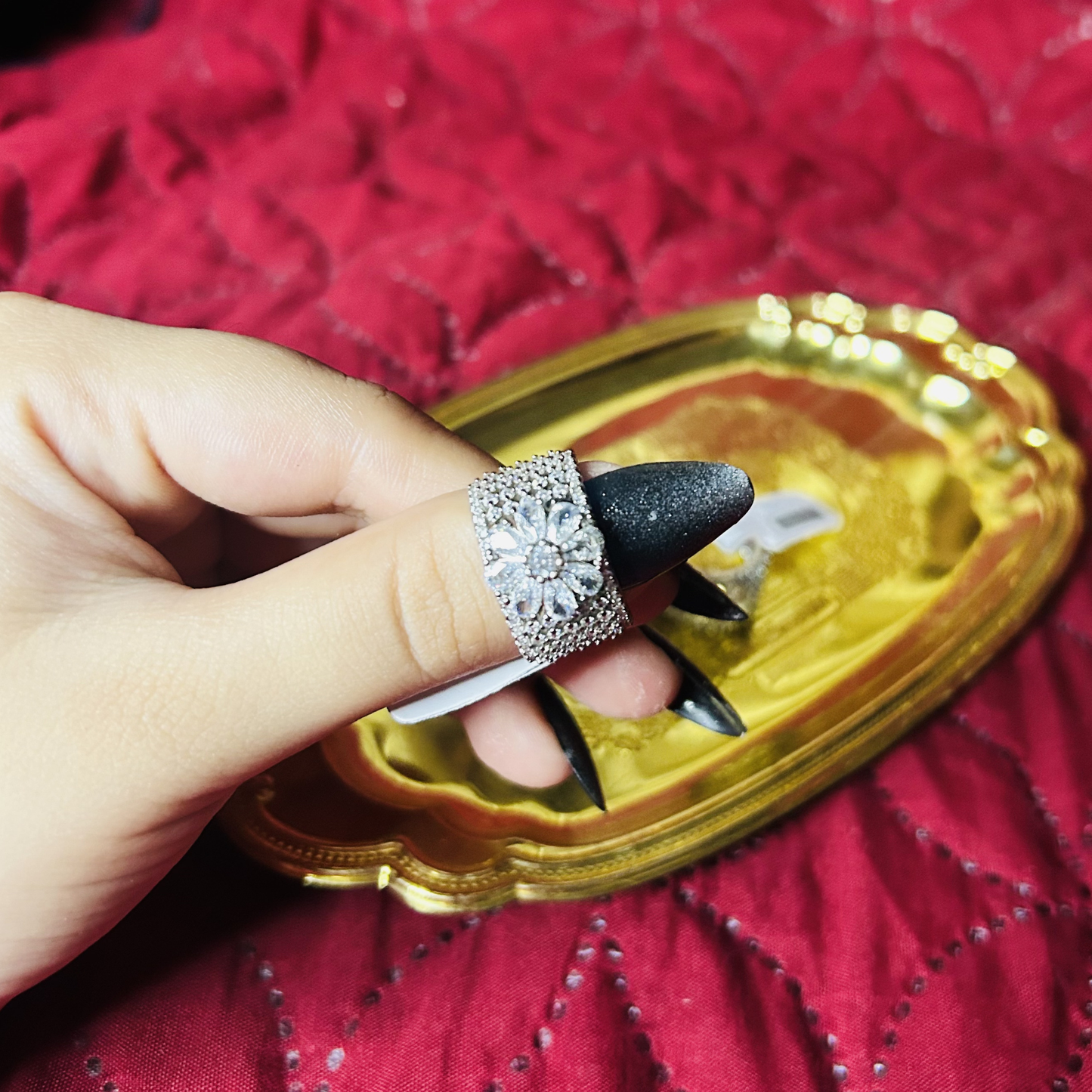 Gul-Dasta Ring
