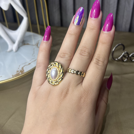 Vintage Pearl Statement Duo