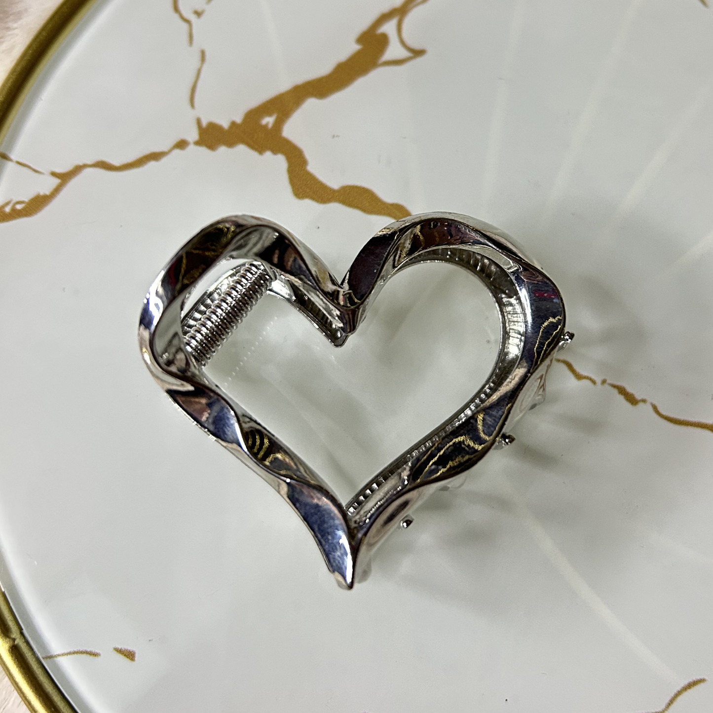 Eternal Heart Hair Clutcher