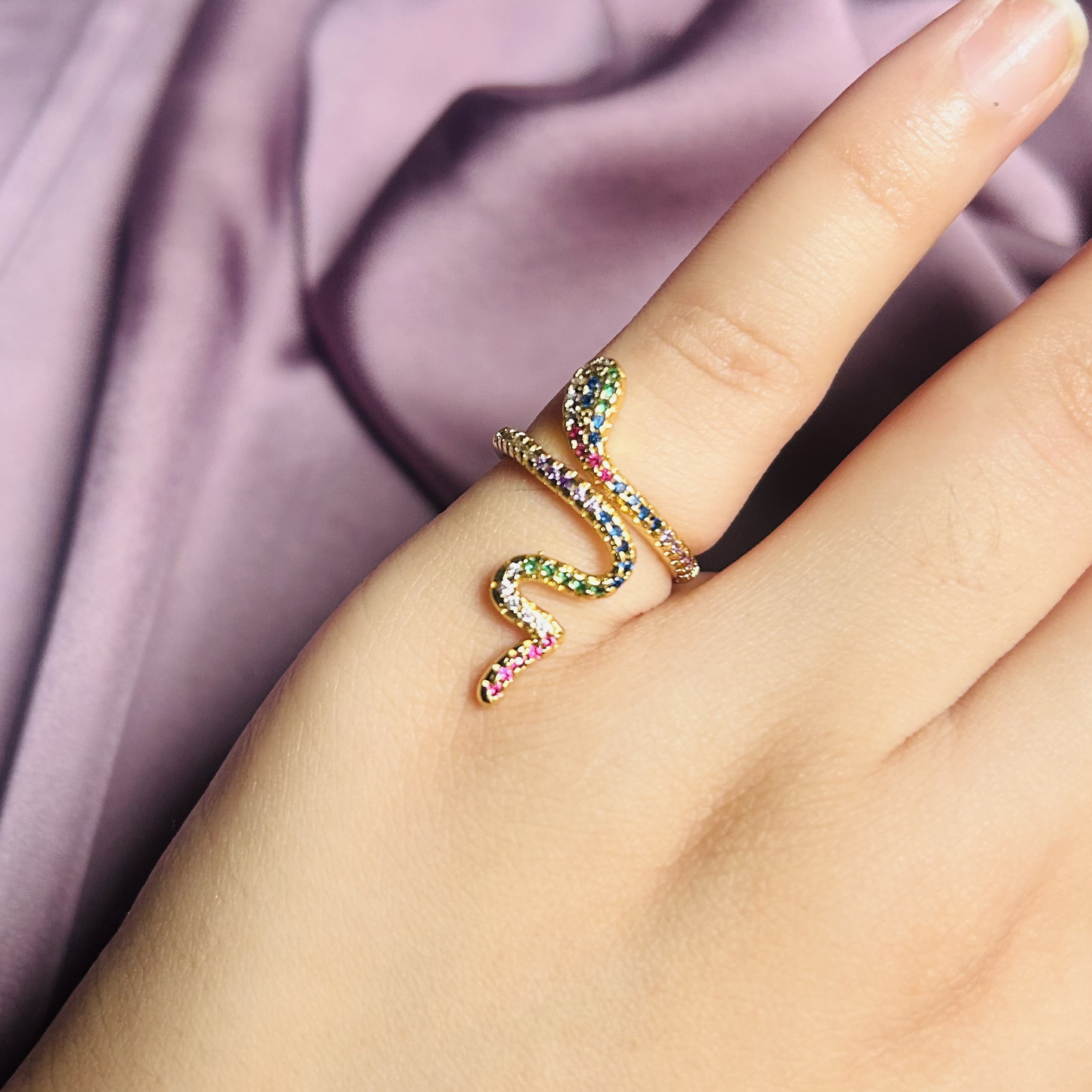 Zabaan-e-Zehin Snake Ring