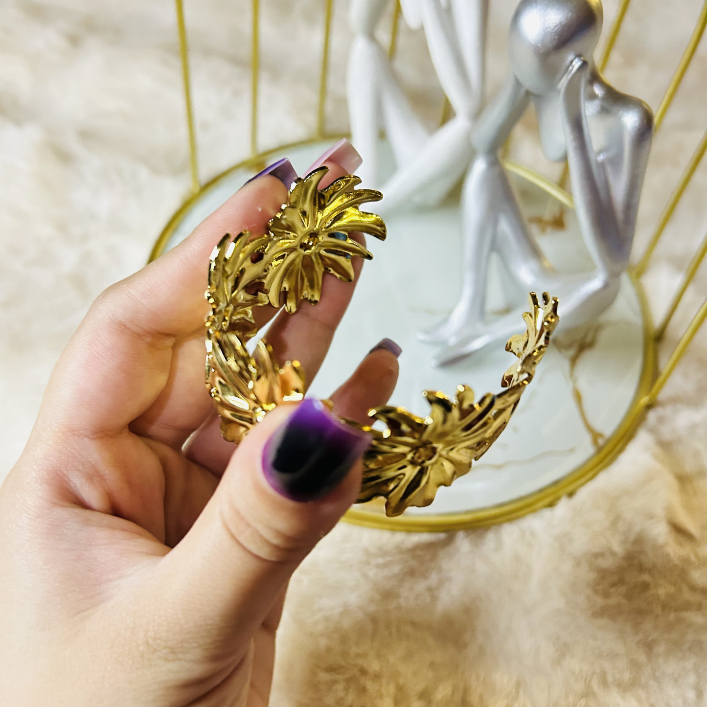 Gul-e-Zarrin Statement Cuff