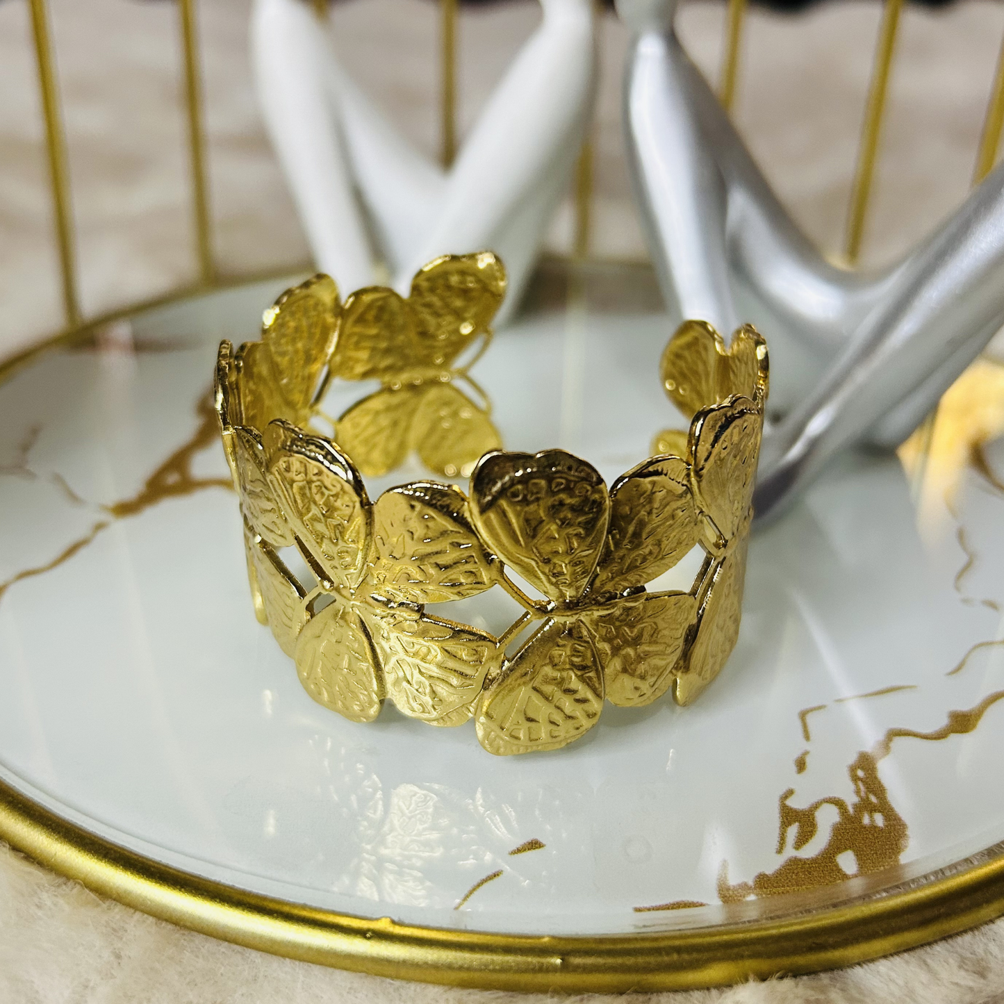 The Royal Heritage Cuff