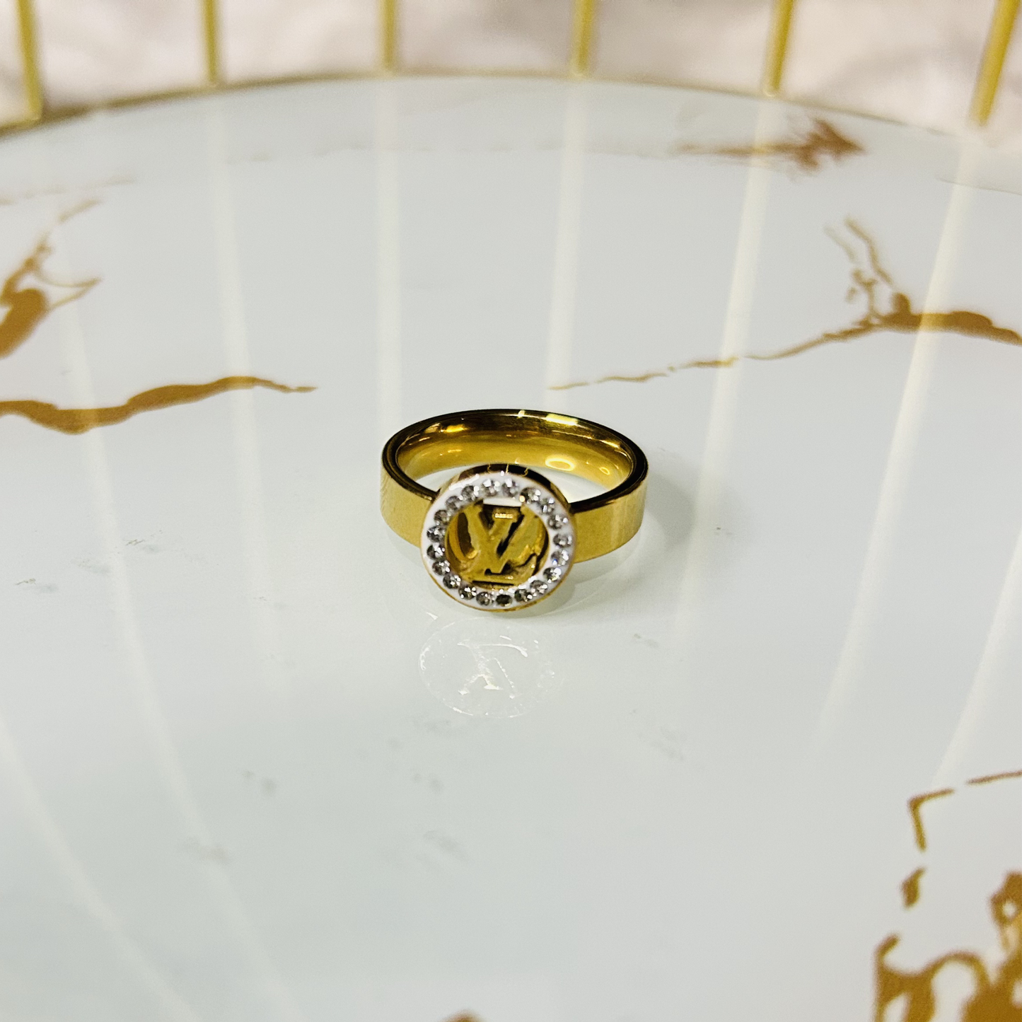 Noor Monogram Halo Ring