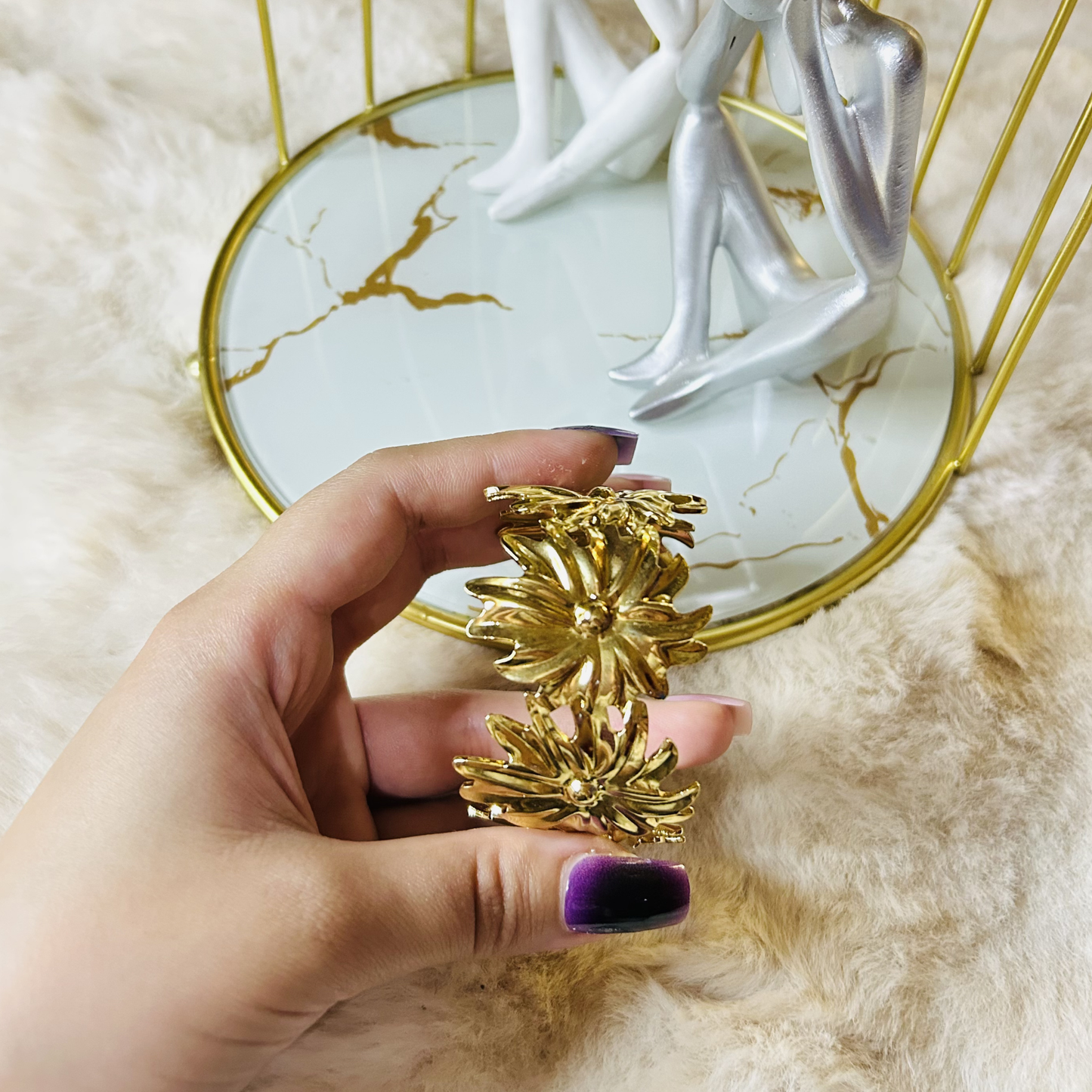 Gul-e-Zarrin Statement Cuff