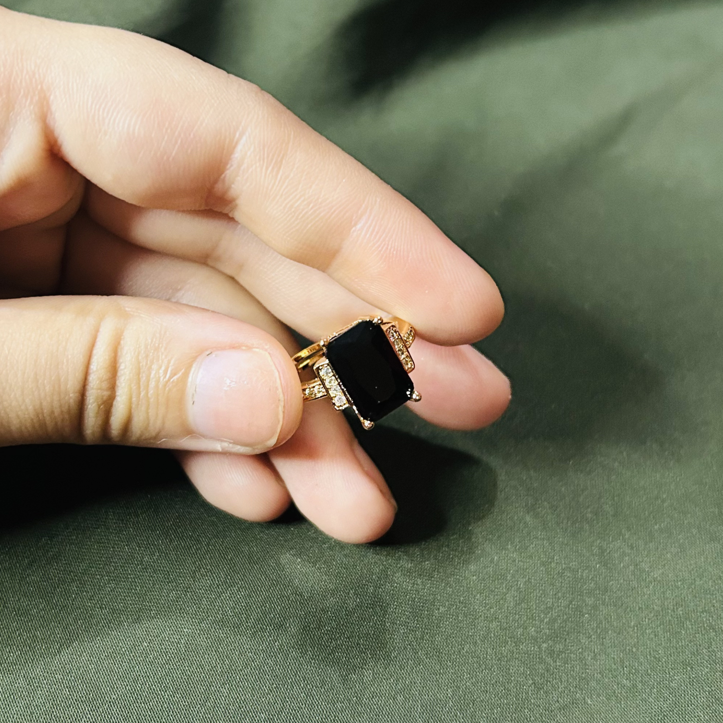 "Siyah" Noir Ring