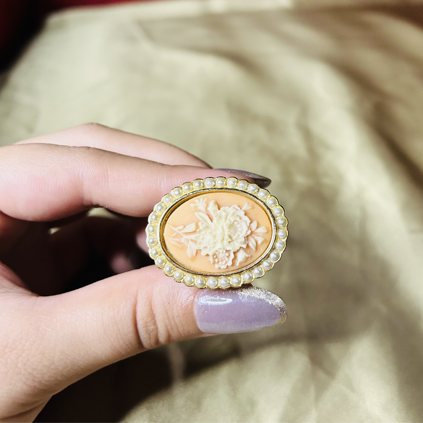 Vintage Floral Cameo Ring