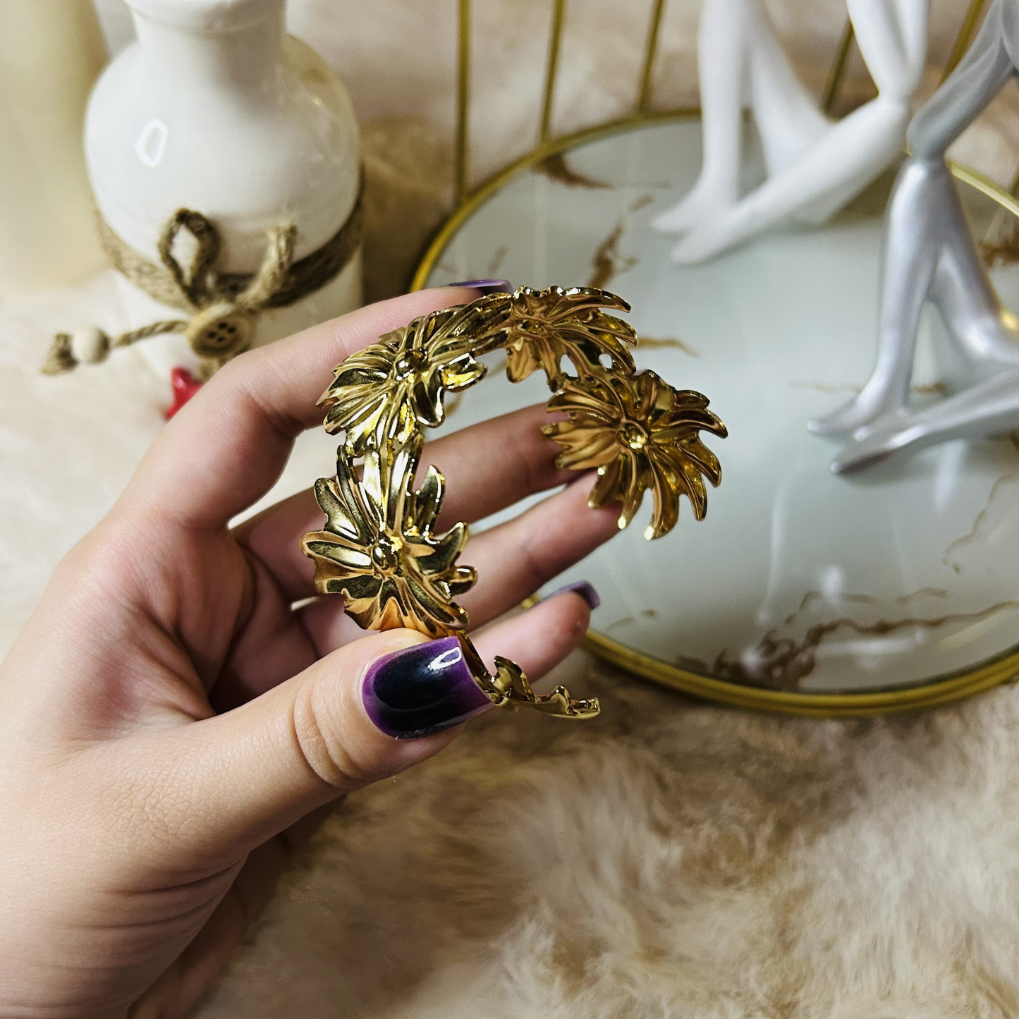 Gul-e-Zarrin Statement Cuff
