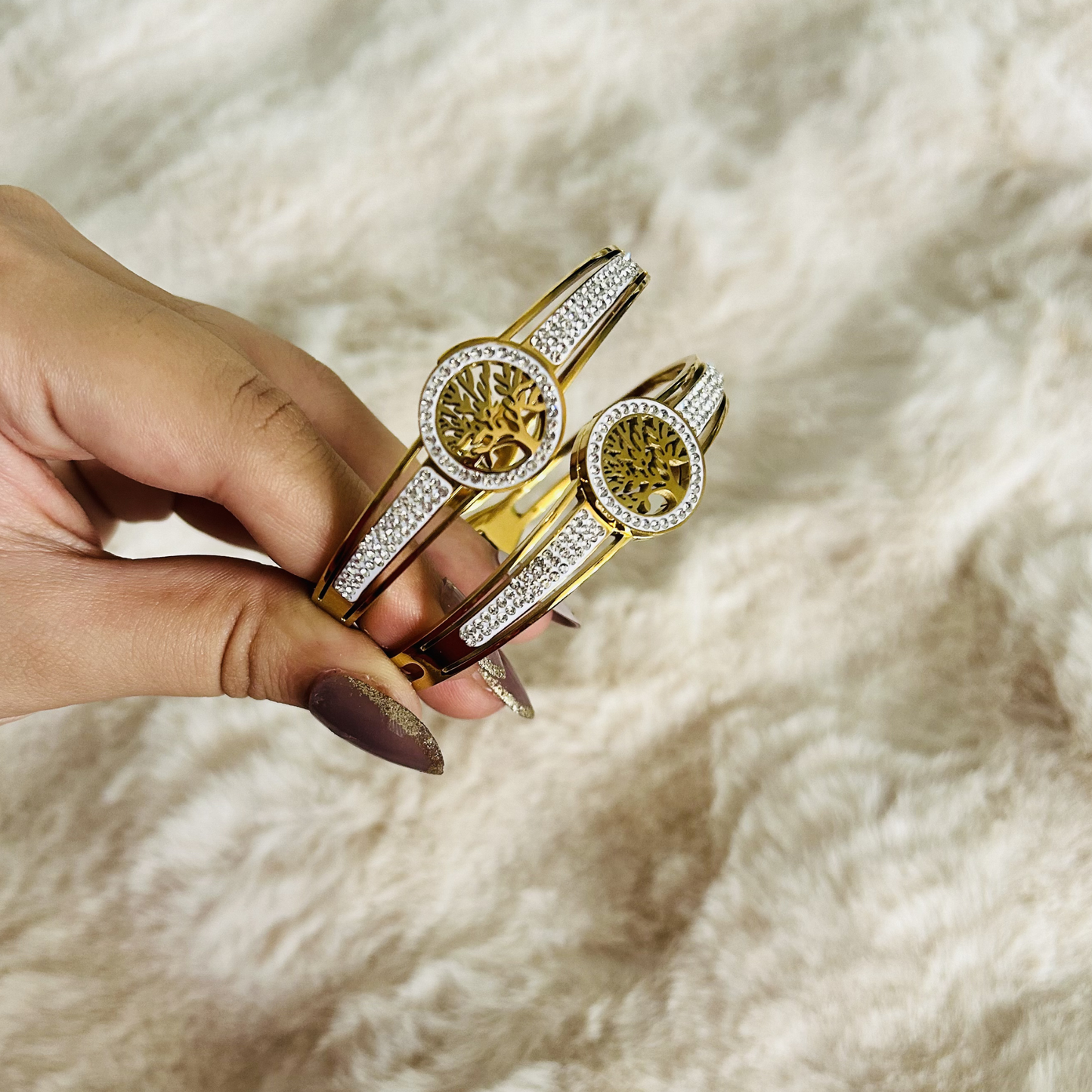 "Shajr-e-Noor" Bangle